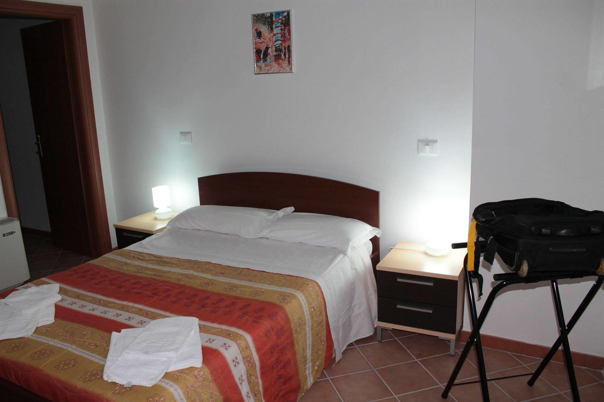Residence Sol Levante フラスカティ エクステリア 写真